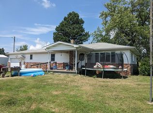 12258 Cedar Grove Rd, Marion, IL 62959
