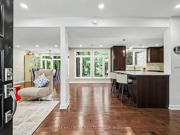 2nd image of 20 Fairhaven Way