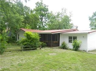 1417 Cedar St, Bismarck, MO 63624