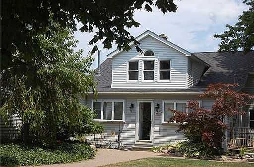 1st image of 3500 Lakeshore Dr
