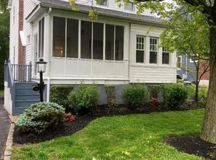 48 Dean St, Madison, NJ 07940