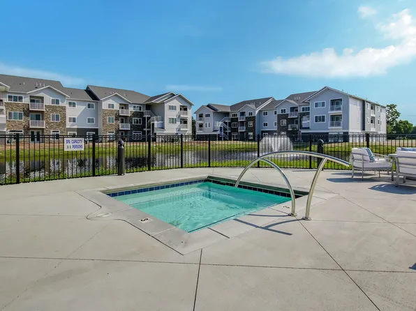 Piper Lakes Apartment Homes