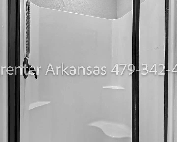 800 E Fallon St — Photo 18