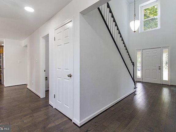 4th image of 2609 Stone Mountain Ct