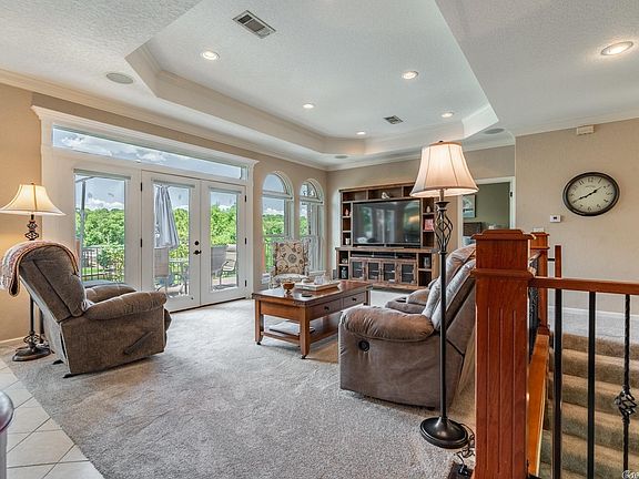 2nd image of 200 Houston Dr