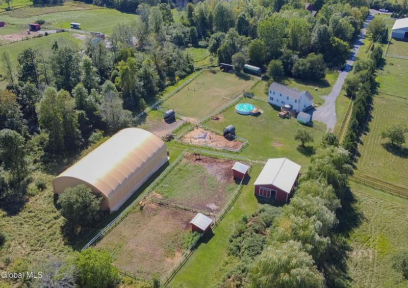 2nd image of 453 Schauber Road
