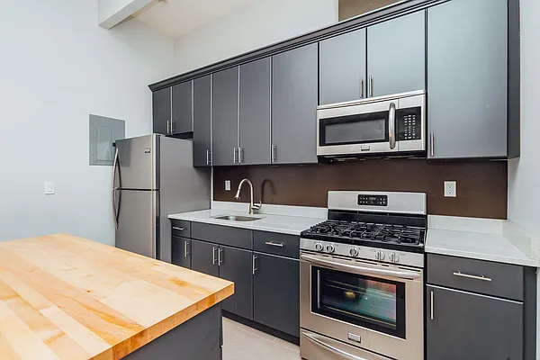 Rented by Nooklyn NYC LLC | media 23