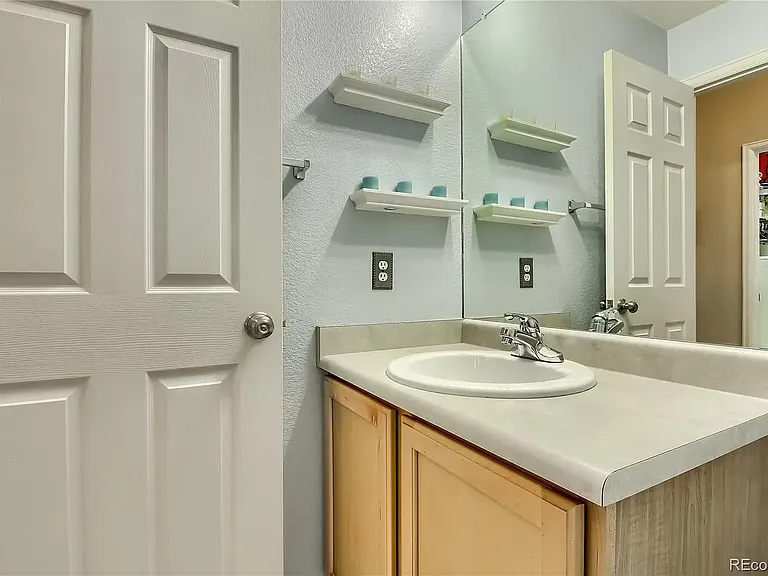 10508 Vaughn St — Photo 3