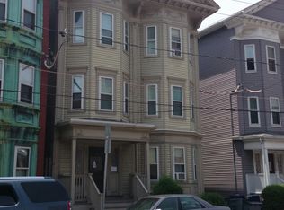 32 Francis St, Boston, MA 02115
