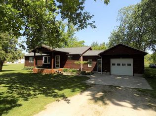1363 Sand Beach Rd, Bad Axe, MI 48413