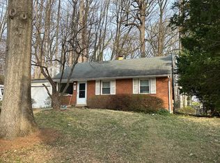 7612 Burnside Ct, Falls Church, VA 22043