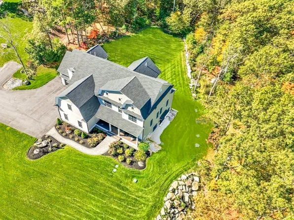 2 Whisper Way, Hopkinton, MA 01748