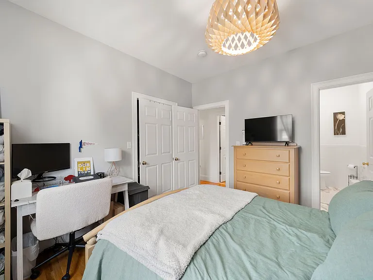 119 Dorchester St #7 — Photo 12