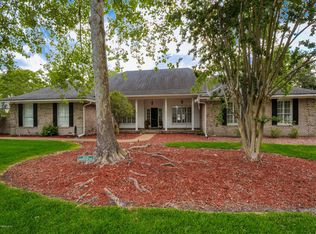 8118 Woodpecker Trl, Jacksonville, FL 32256