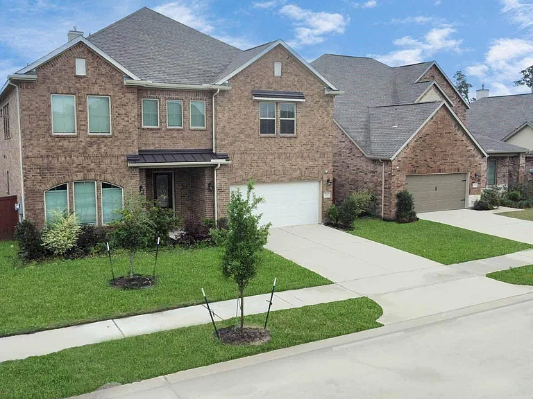 22368 Misty Woods Ln — Photo 27