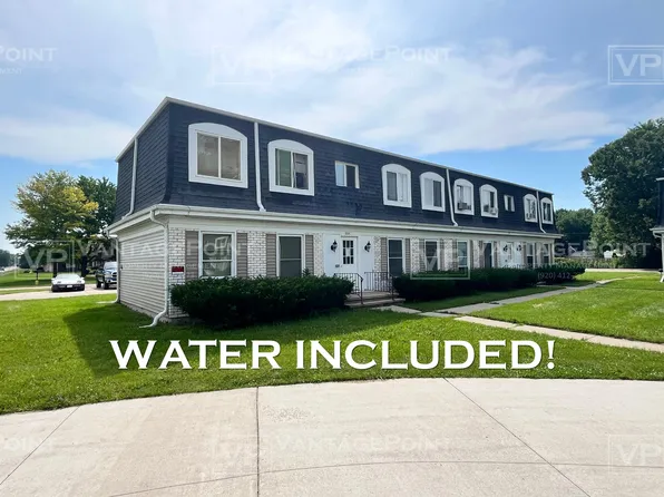 3201 W 4th St APT 4, Grand Chute, WI 54914