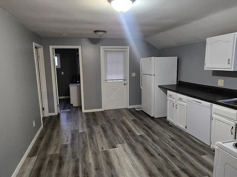 3301 Wilson Ave — Photo 8