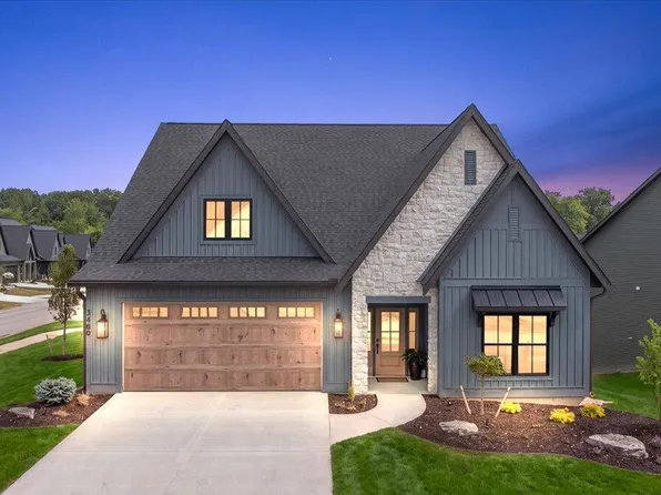 3409 Broadleaf Ln, Jenison, MI 49428