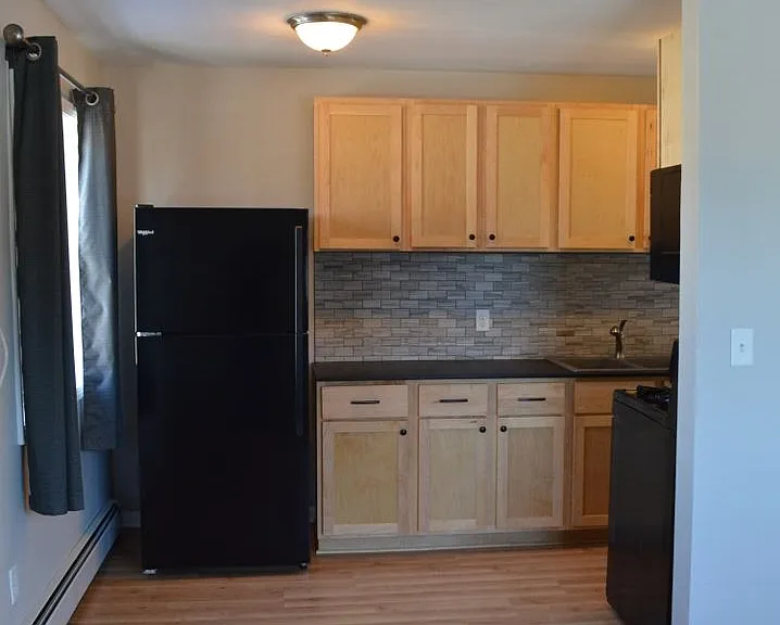 1600 Park Ave — Photo 8