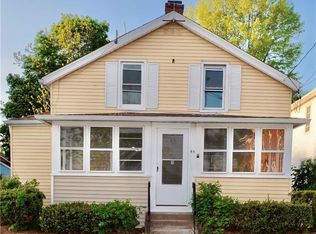 45 Spring St, Windsor Locks, CT 06096