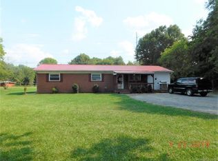 8102 Indian Trail Fairview Rd, Indian Trail, NC 28079