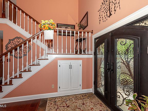 5th image of 187 Bat Creek Shores Ln