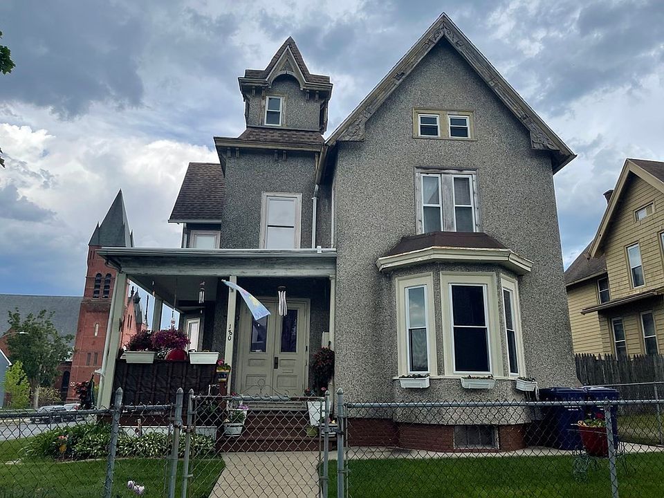 180 Pine St Holyoke, MA, 01040 Apartments for Rent Zillow