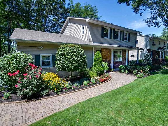 new paver stone walkway