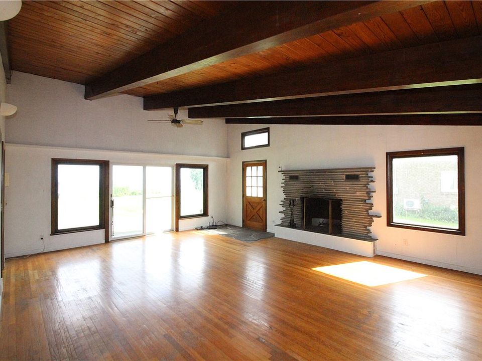 2501 Lake Rd, Ontario, NY 14519 Zillow