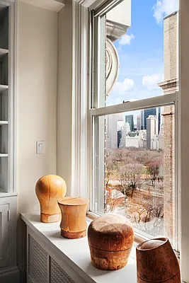 Sold by Corcoran | media 12