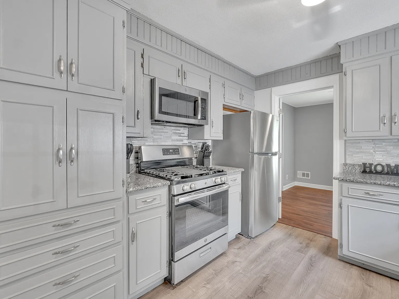 Marlwood Cir, Charlotte — Photo 3