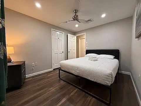 3 bed, 960 sqft, $3,700 — Photo 4