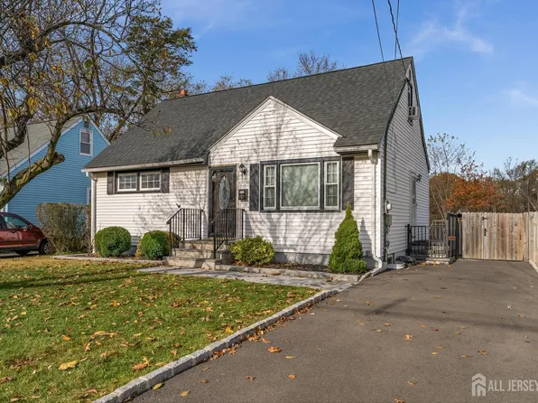 837 Voorhees Ave, Middlesex, NJ 08846