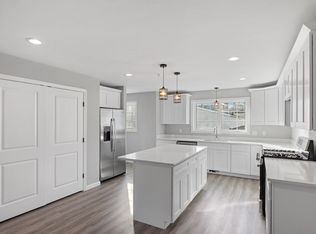 550 Spring St #3, Fall River, MA 02721