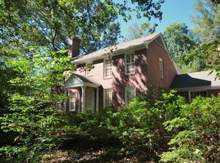 7090 Brandon Mill Rd, Sandy Springs, GA 30328