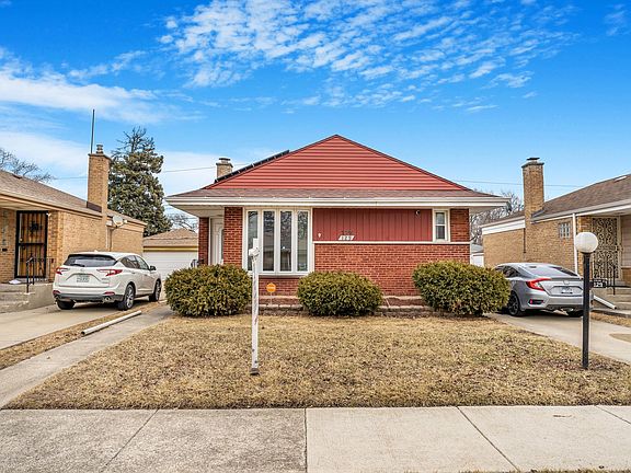 2nd image of 129 Rice Ave