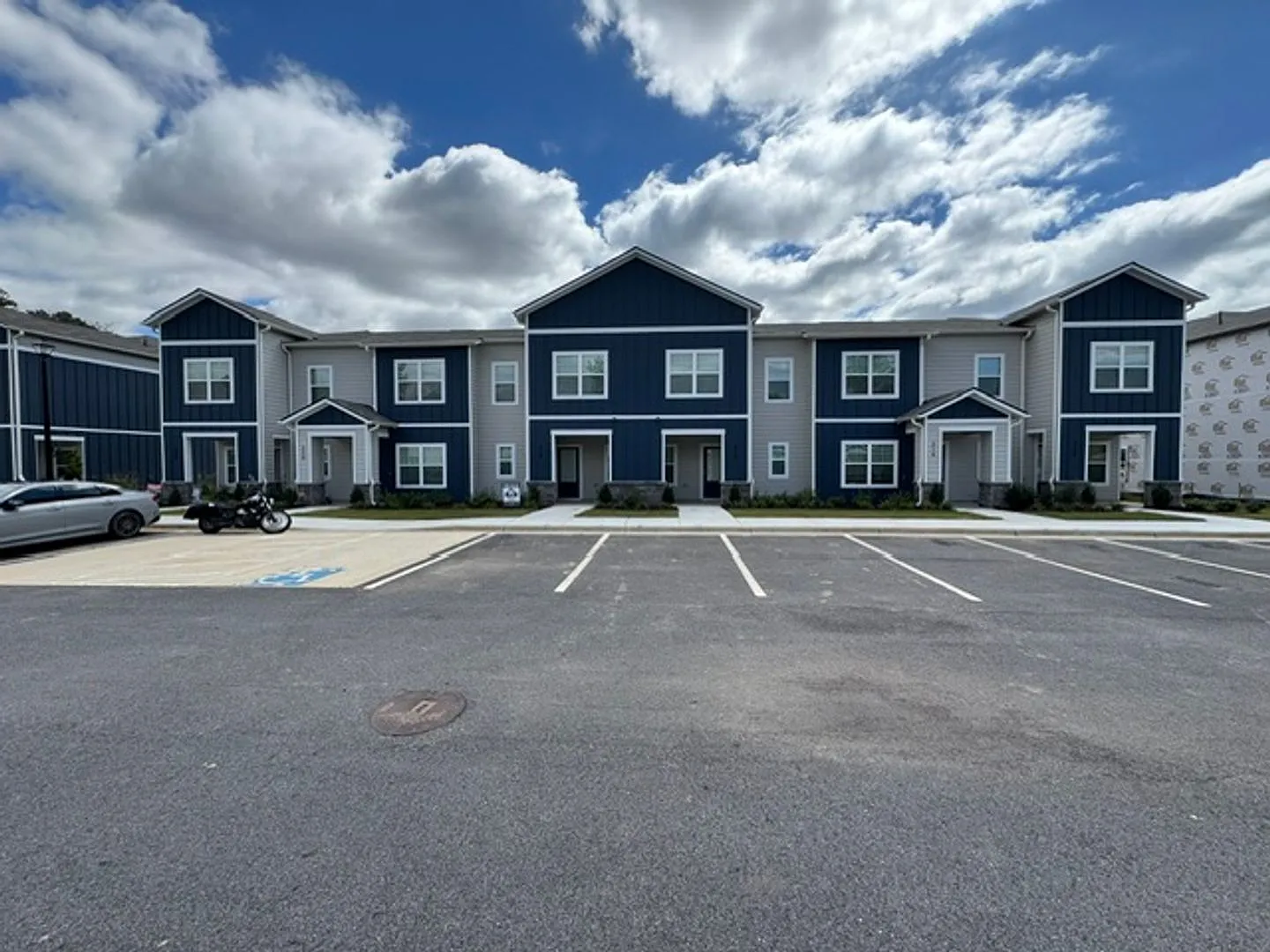 212 Rooker Drive — Photo 1