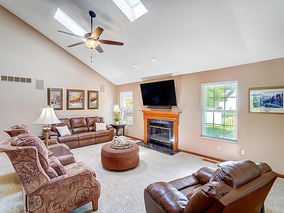 5th image of 4639 Hunting Creek Dr