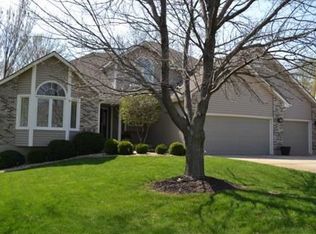 2009 NE Stephanie Ct, Blue Springs, MO 64014