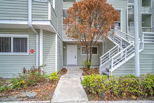 2020 NE 163rd St #204 Photo 1