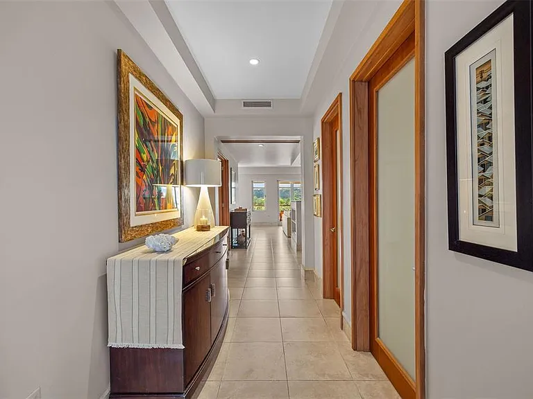 500 Plantation Village Dr #1201 — Photo 4