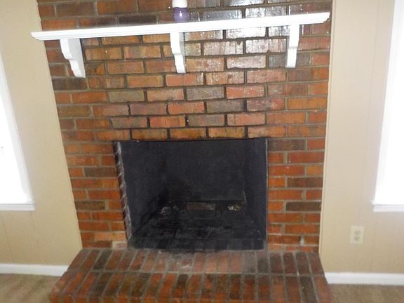 5th image of 4538 Tammy Ln