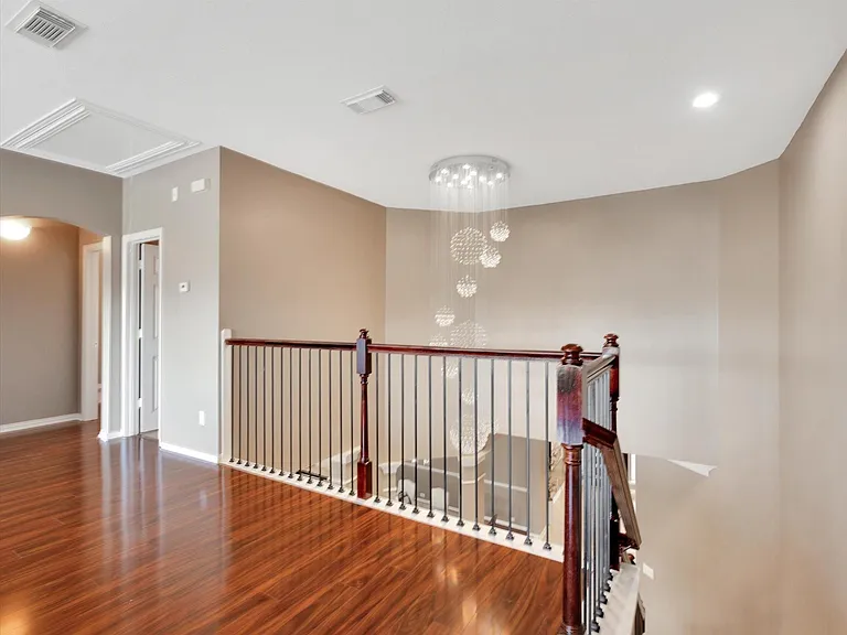 18011 Darling Point Ct — Photo 37