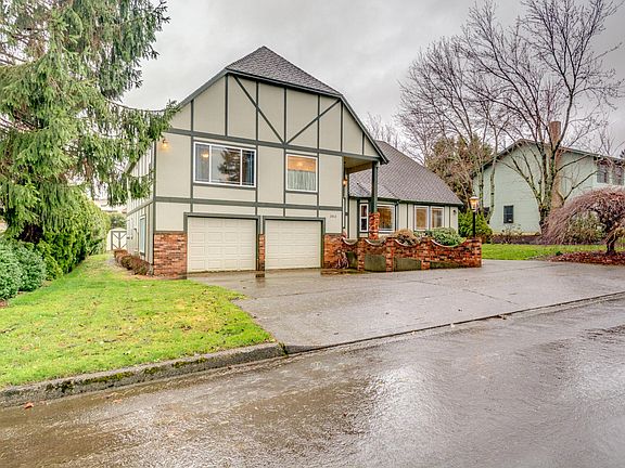 2nd image of 2412 SE 150th Ave