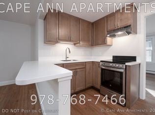 158 Western Ave APT 6, Essex, MA 01929