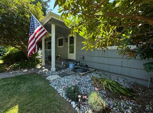 17379 Blueberry Dr, Brookings, OR 97415