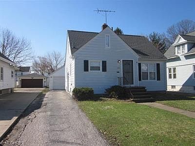 2nd image of 1329 W 11th St