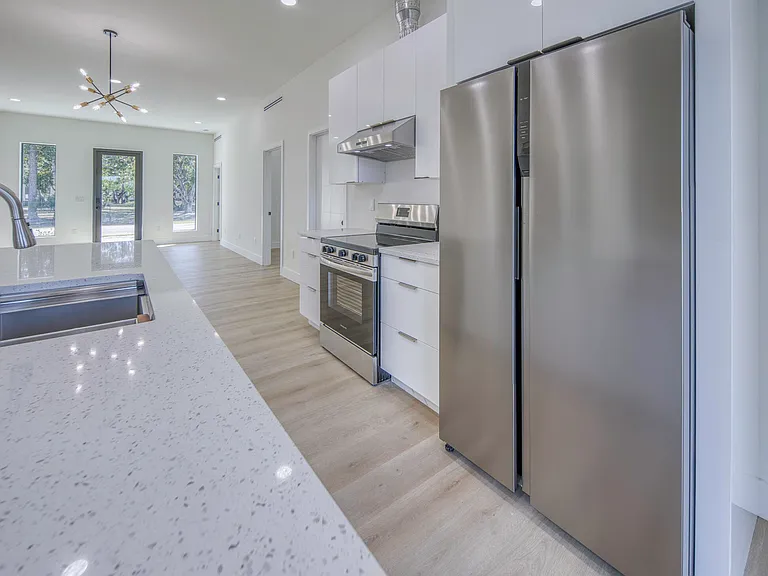 4855 Elmhurst Rd — Photo 17