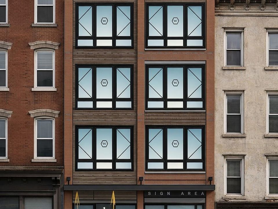 1st image of 556 W Side Ave