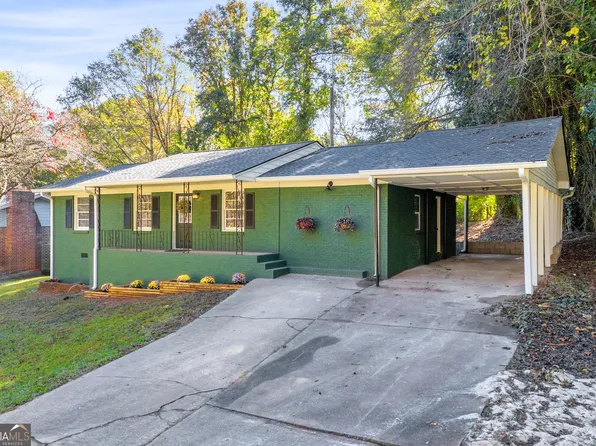 198 Chanticleer Rd, Commerce, GA 30529